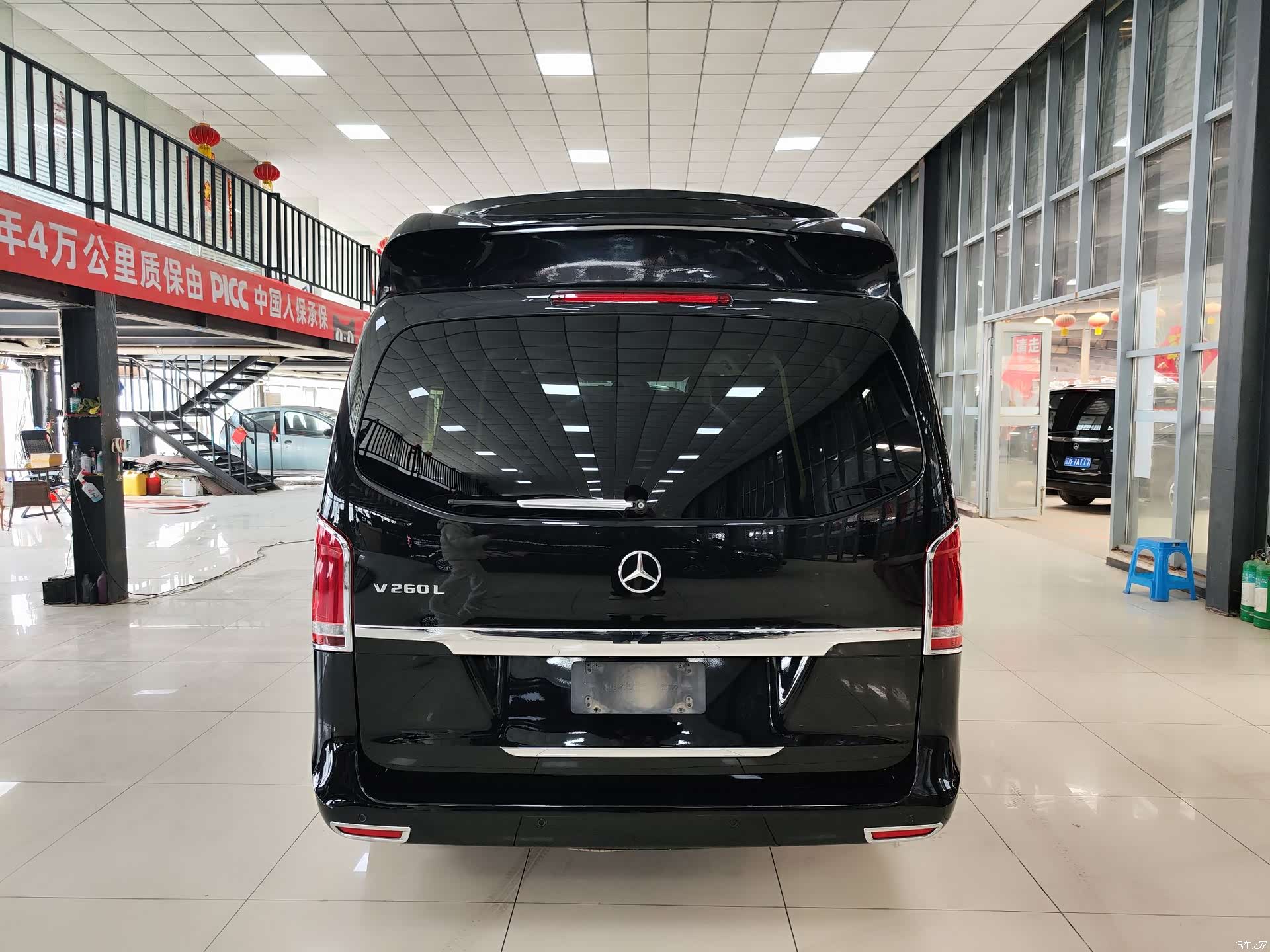 Mercedes-Benz V-Class, 2018 31