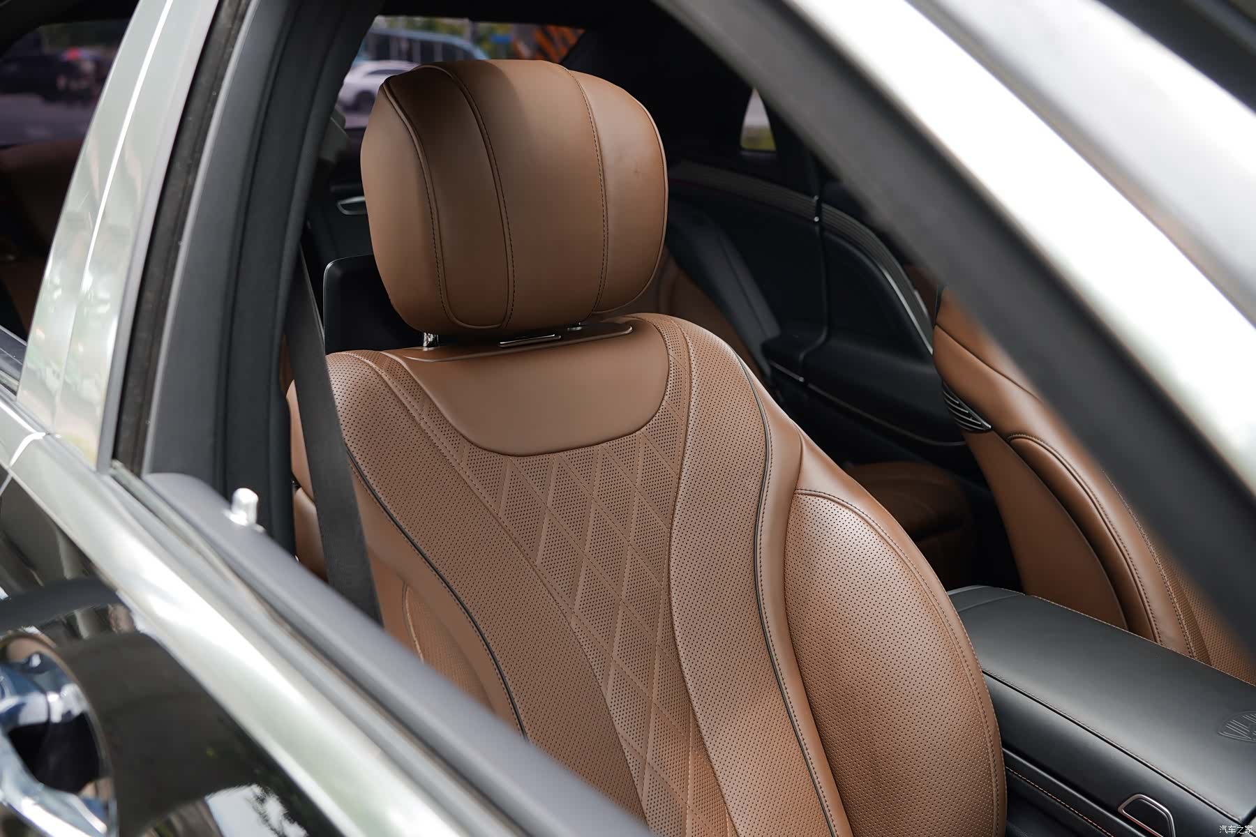 Maybach S-Class, 2019 36