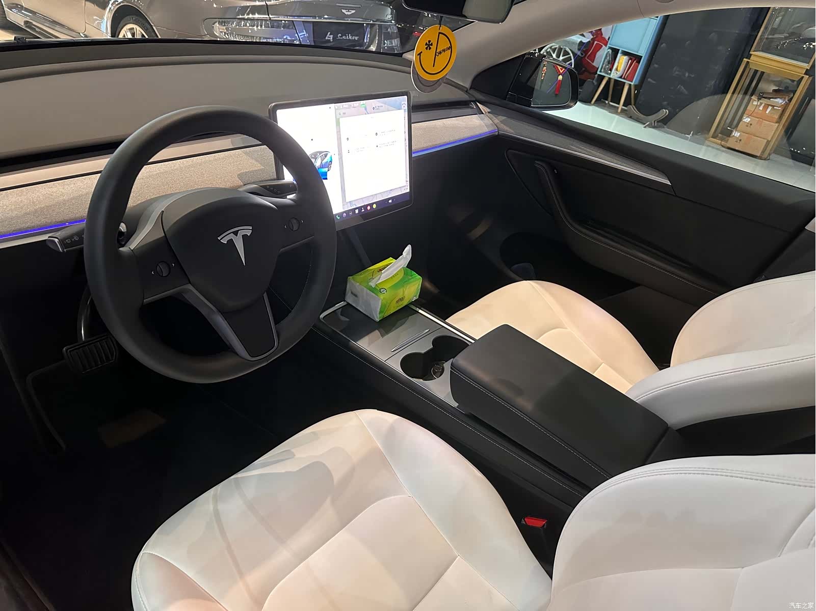 Tesla Model Y, 2022 8