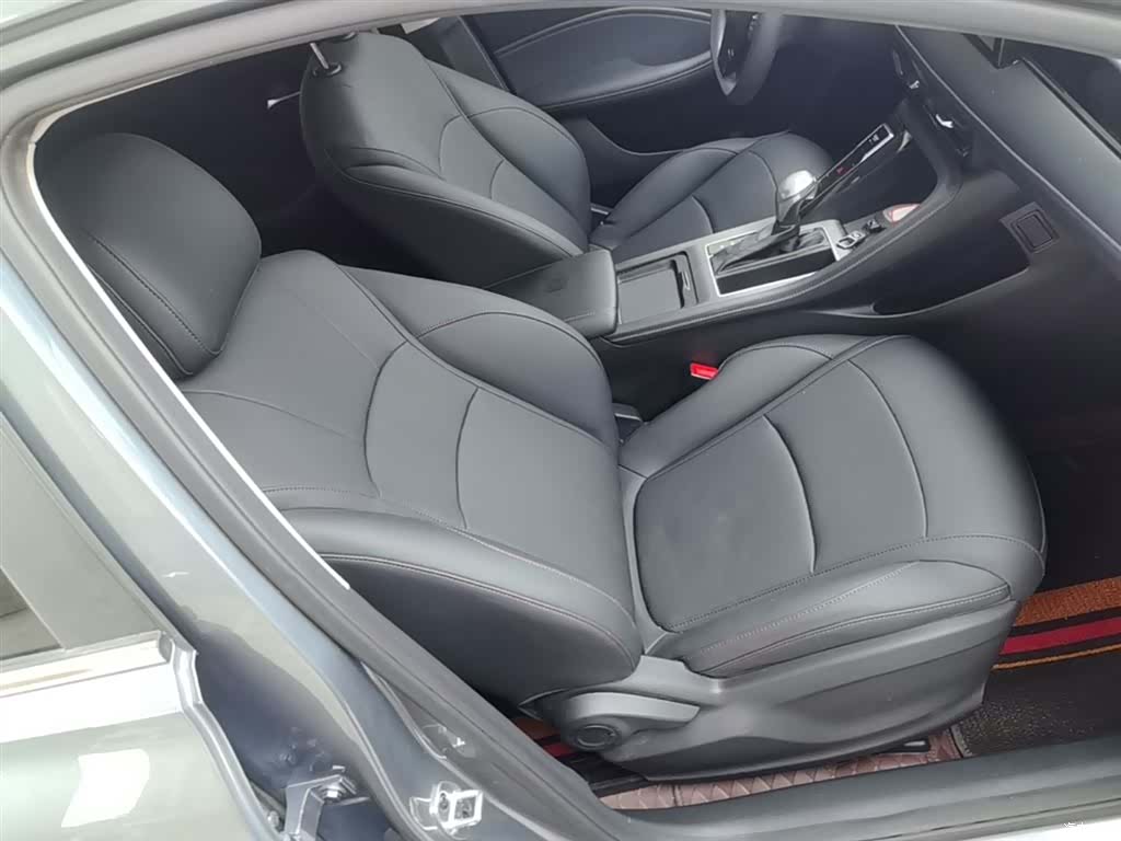 Roewe i5, 2025 25
