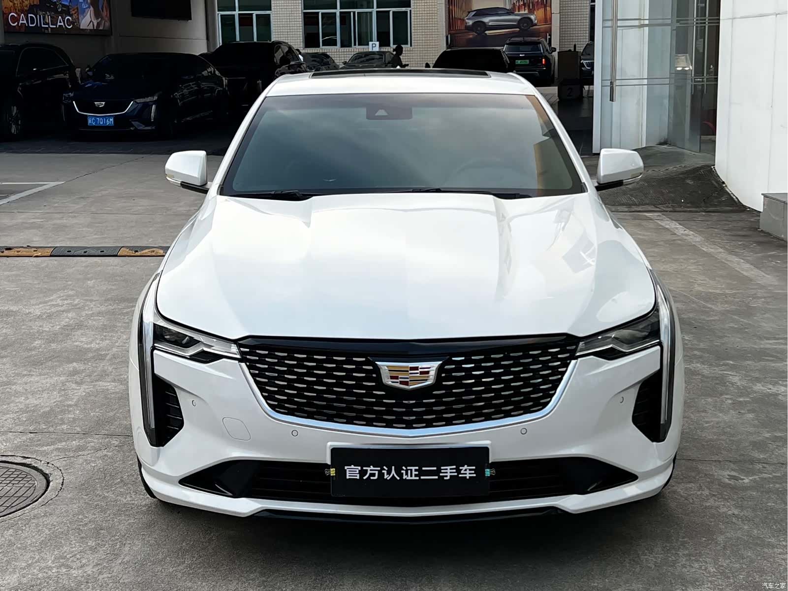 Cadillac CT4, 2023 2