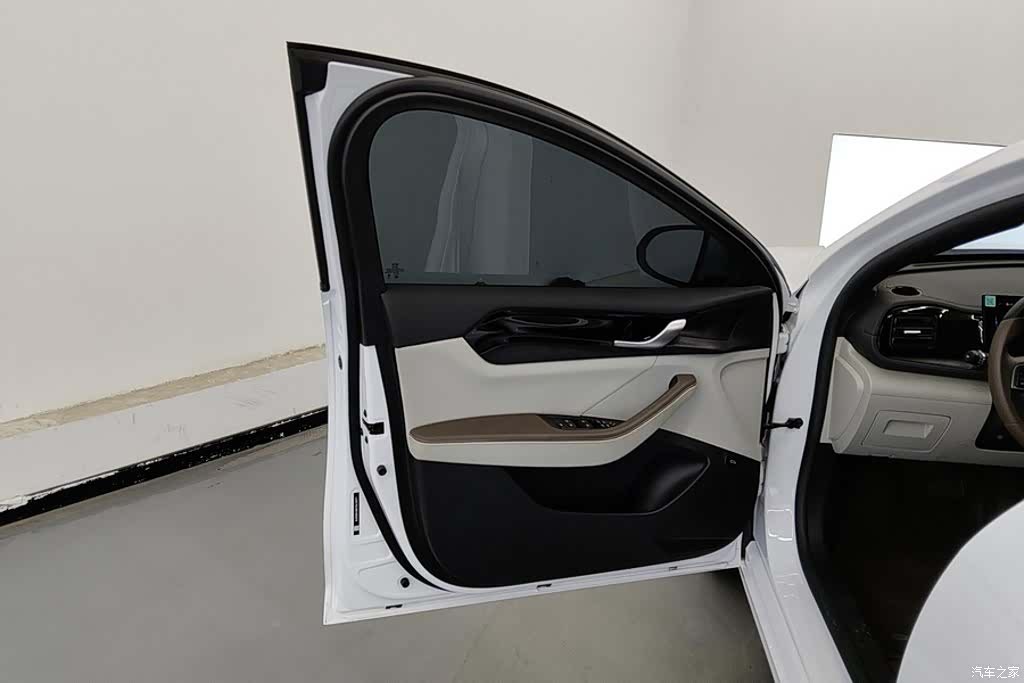 BYD Qin, 2025 7