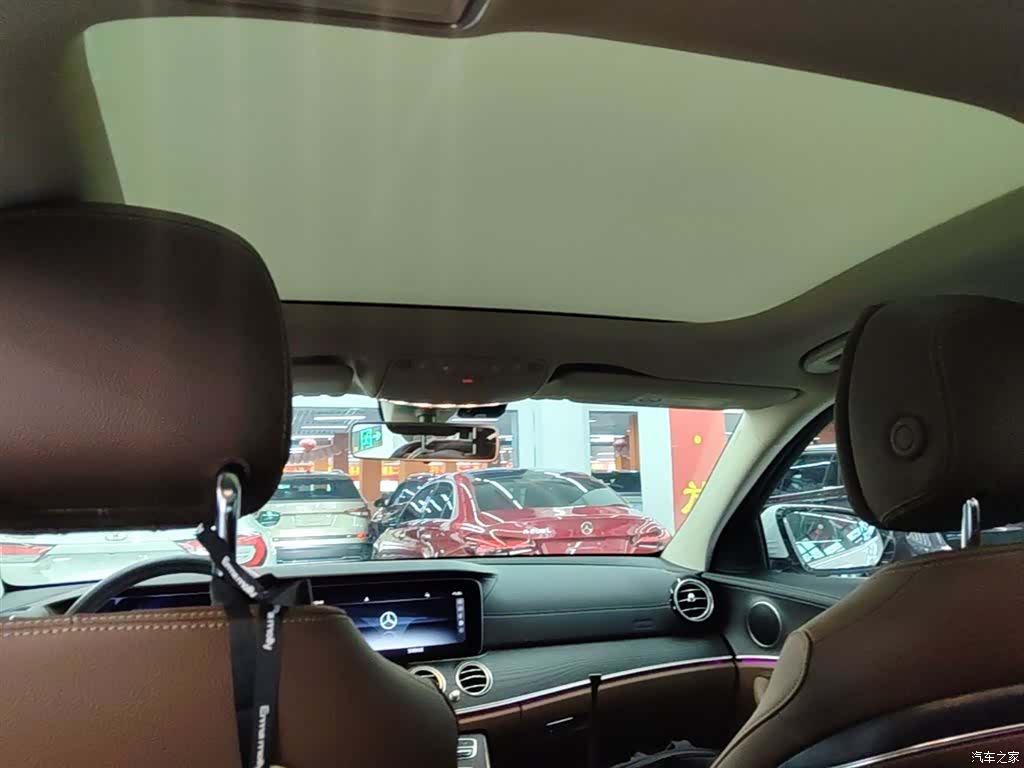 Mercedes-Benz E-Class, 2020 18