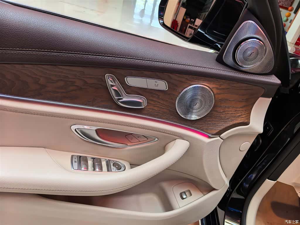 Mercedes-Benz E-Class, 2017 16