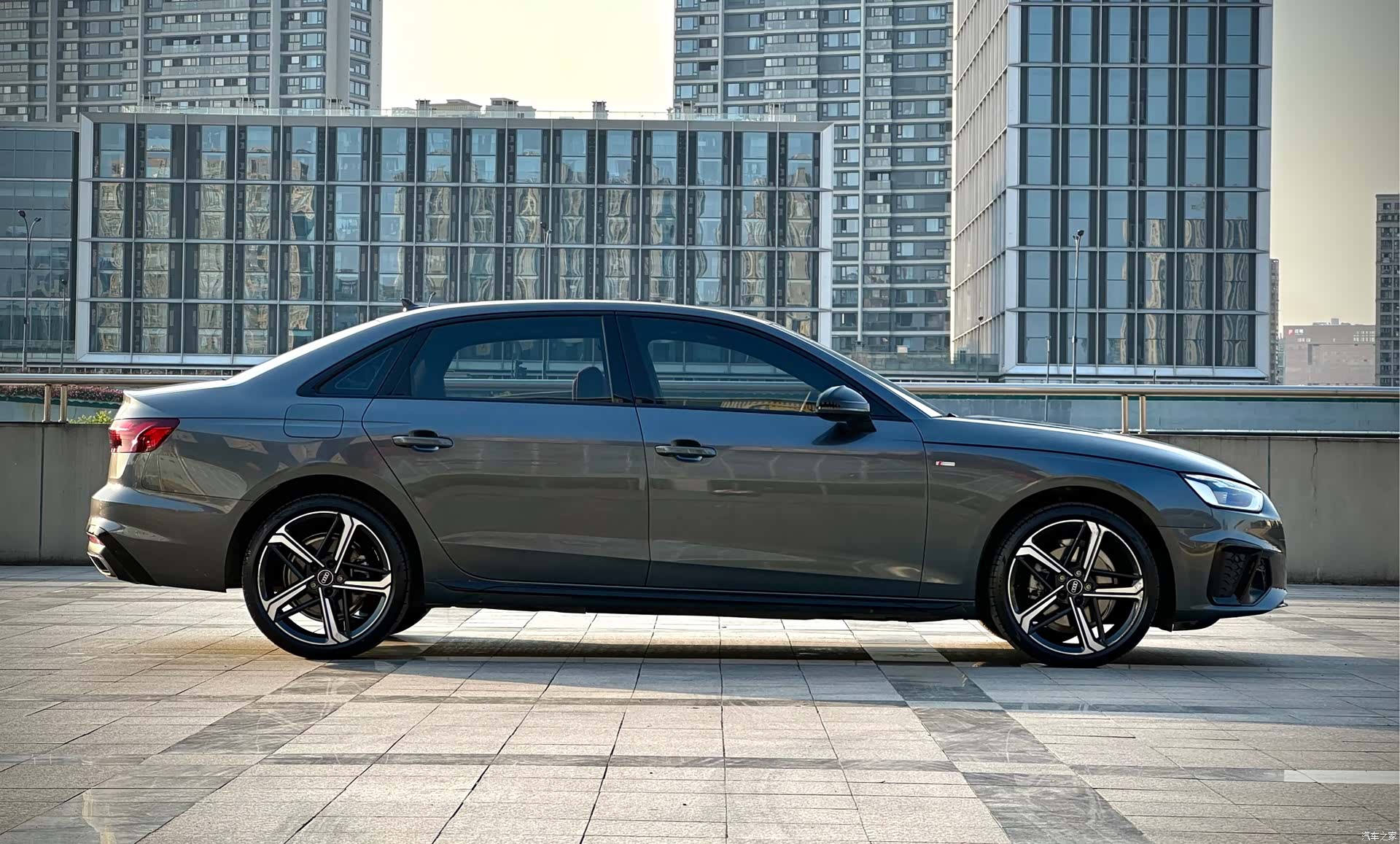 Audi A4L, 2024 4