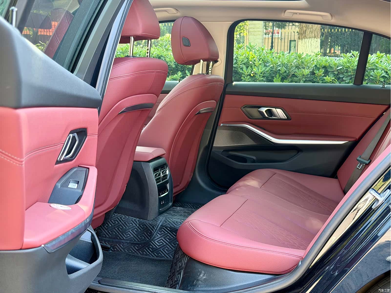 BMW i3, 2025 8