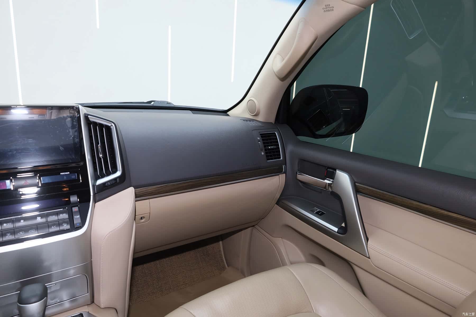 Toyota Land Cruiser, 2013 14