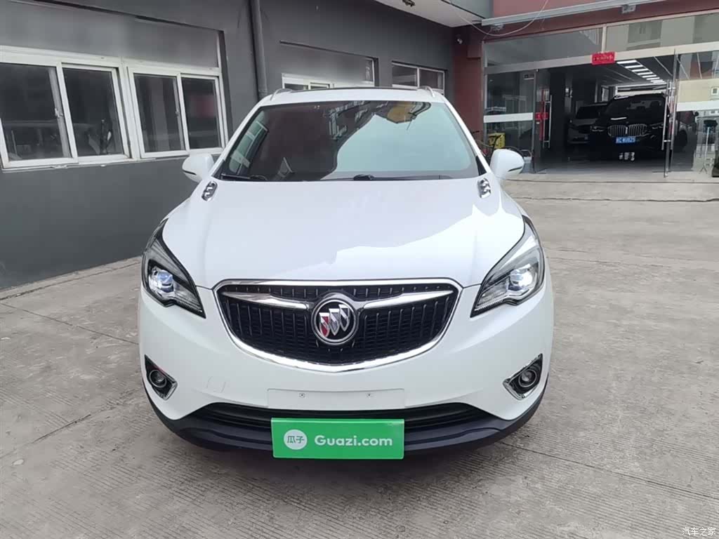 Buick Envision Plus, 2018 3