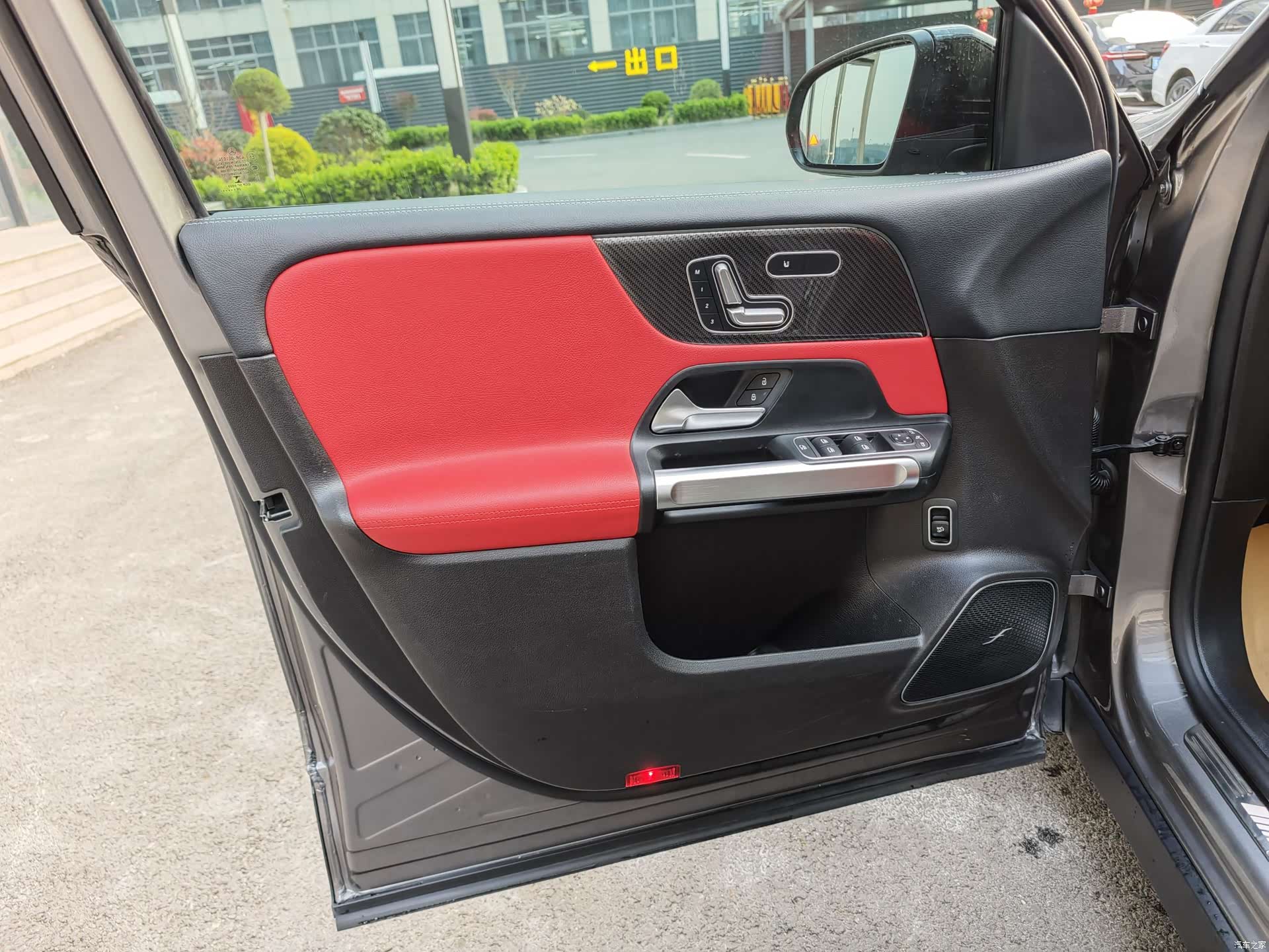 Mercedes-Benz GLB, 2021 13
