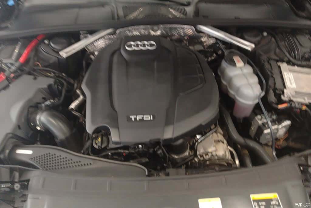 Audi A4L, 2022 10