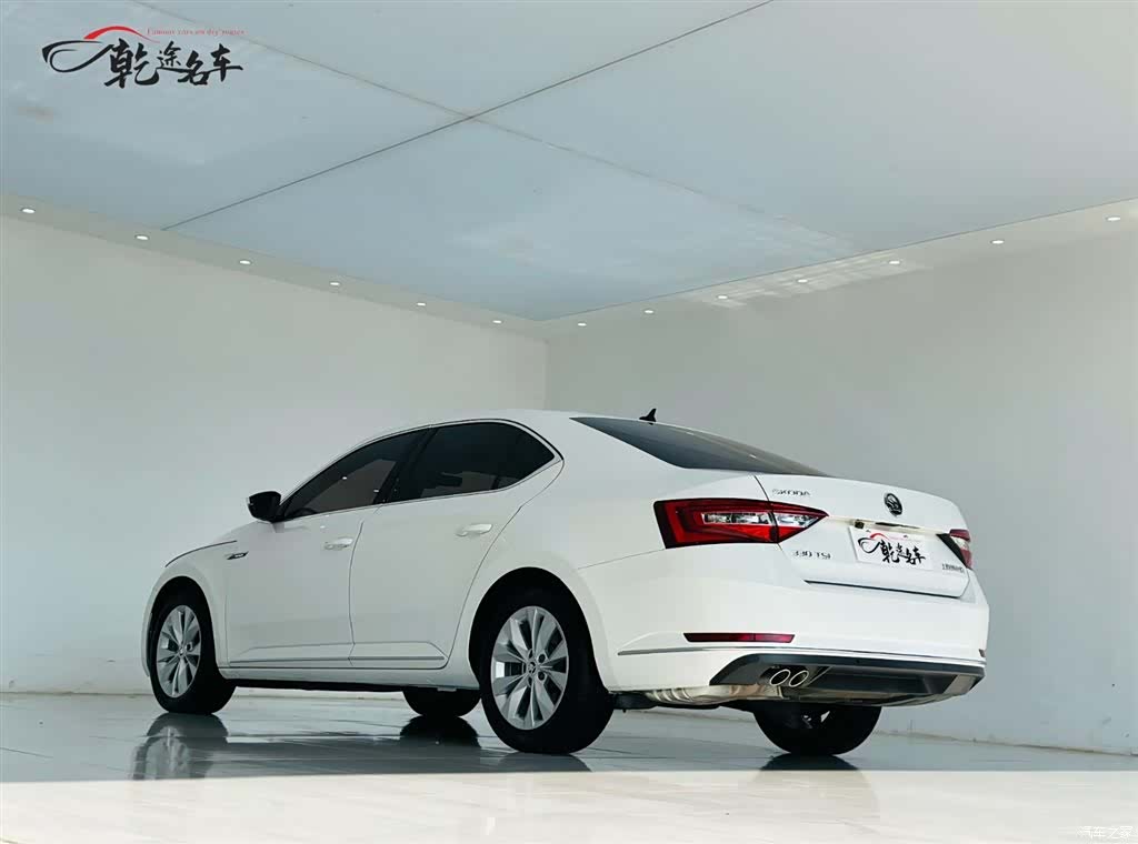 Skoda Superb, 2017 все фото