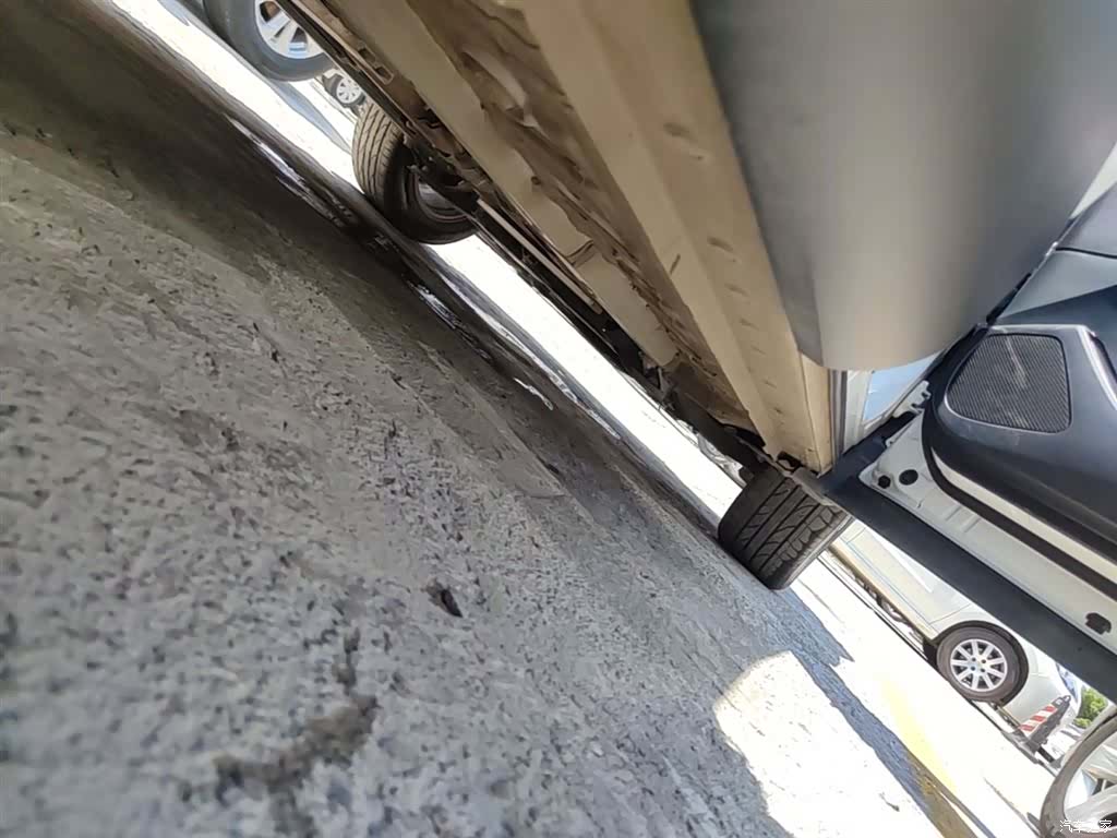 Toyota Frontlander, 2023 21