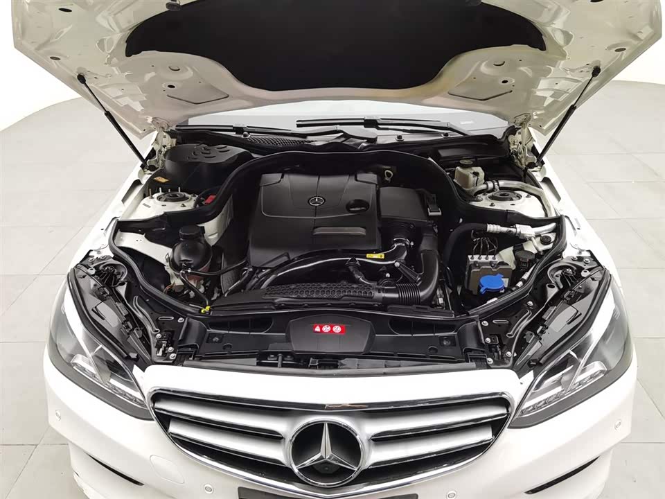 Mercedes-Benz E-class Mercedes-Benz E-class