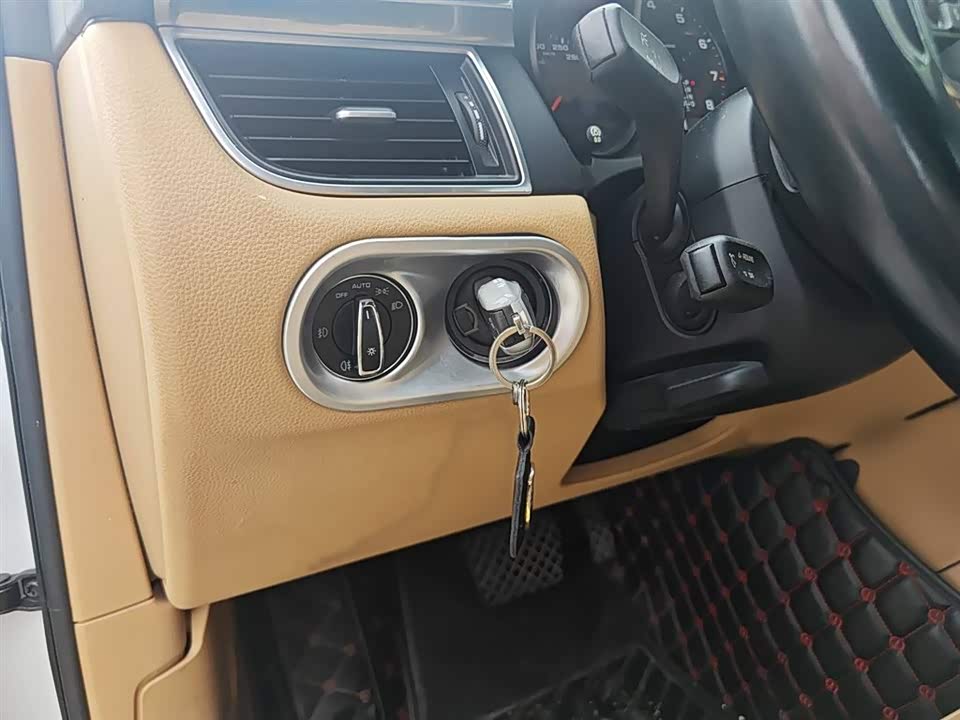 Porsche Macan Porsche Macan