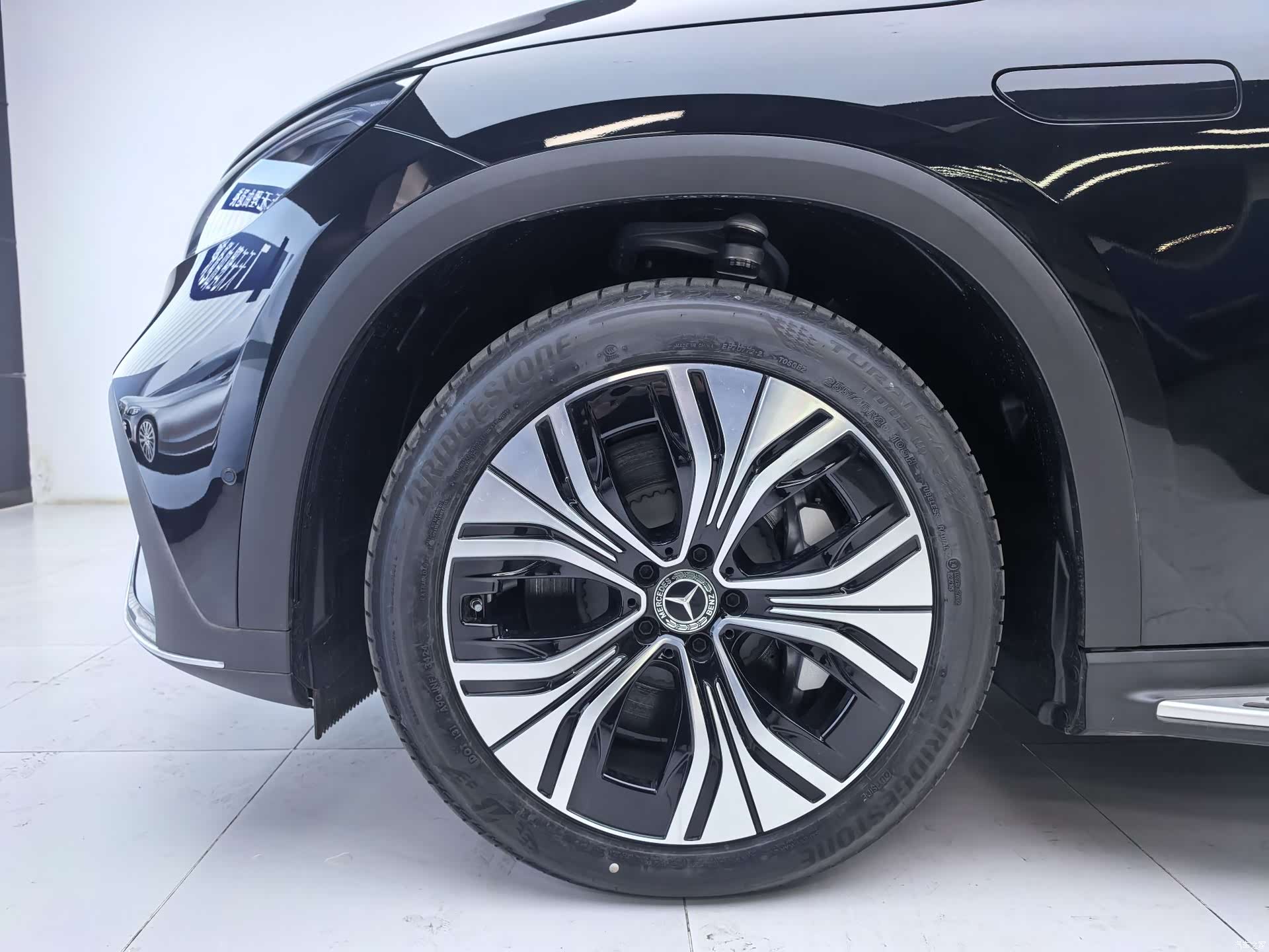Mercedes-Benz EQE, 2025 11