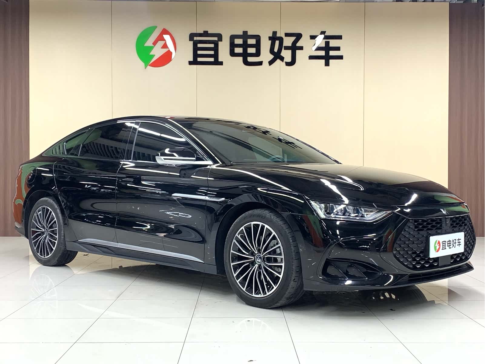BYD Han, 2024 3