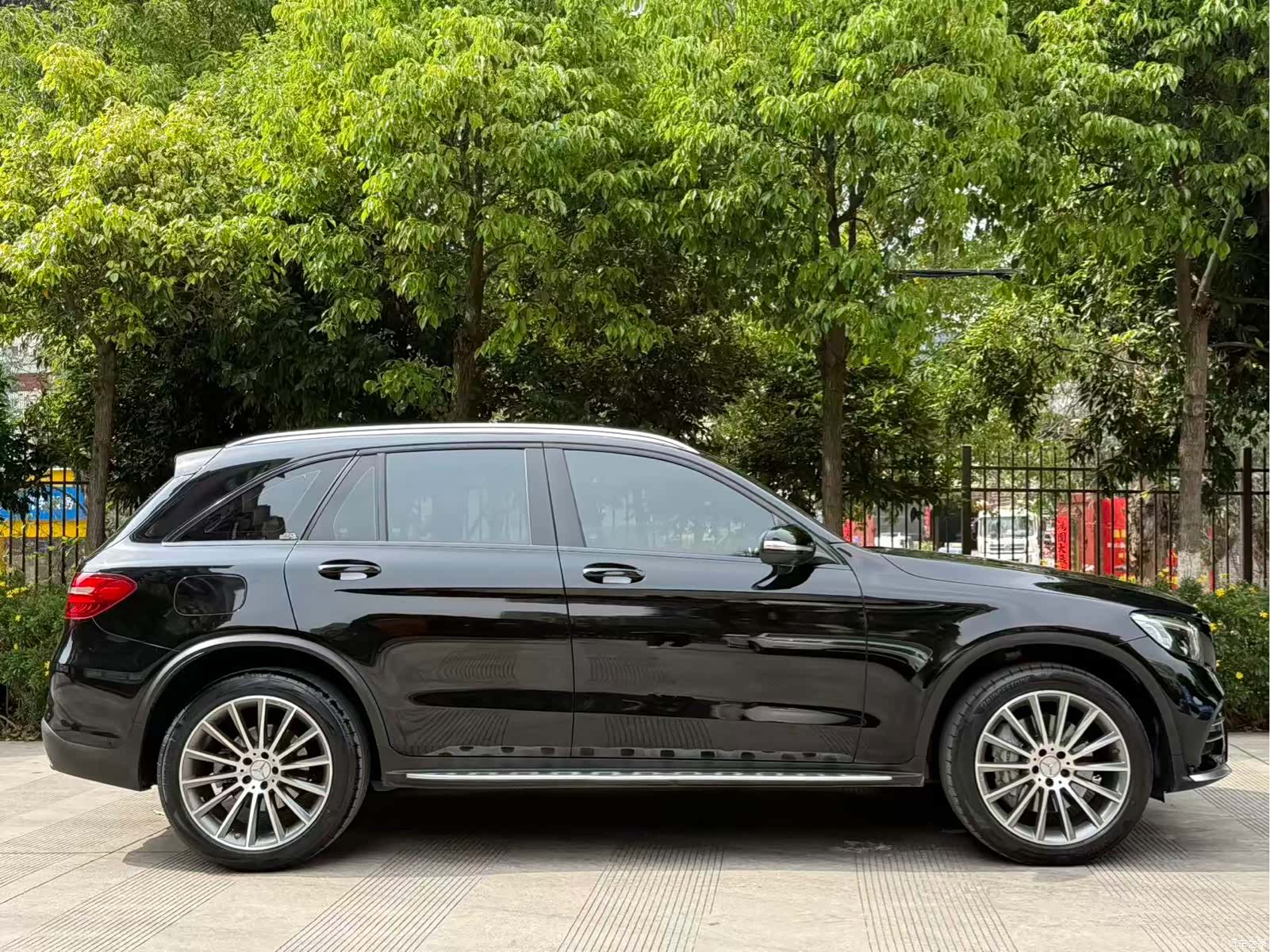 Mercedes-Benz GLC, 2019 18