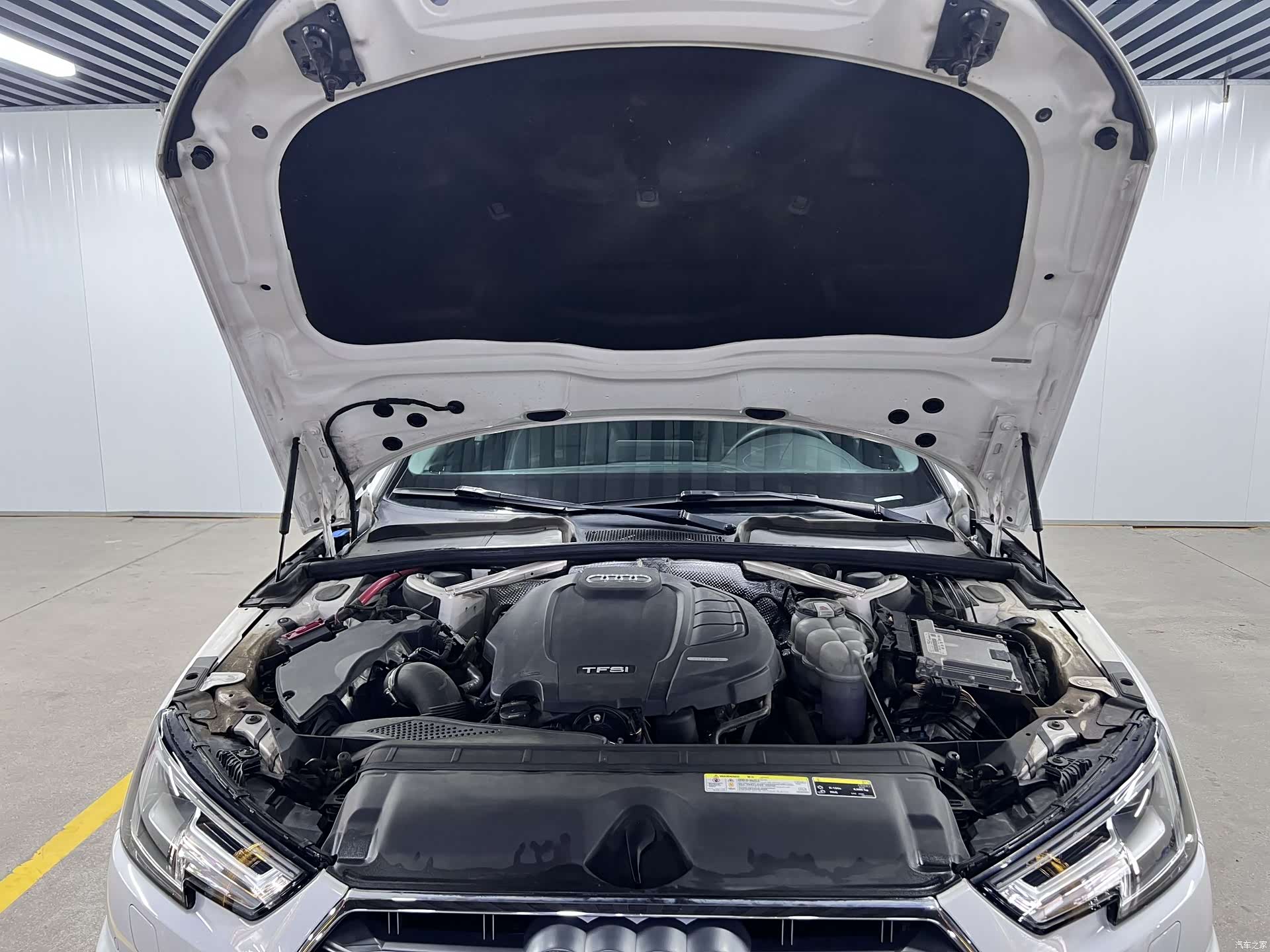 Audi A4L, 2019 17