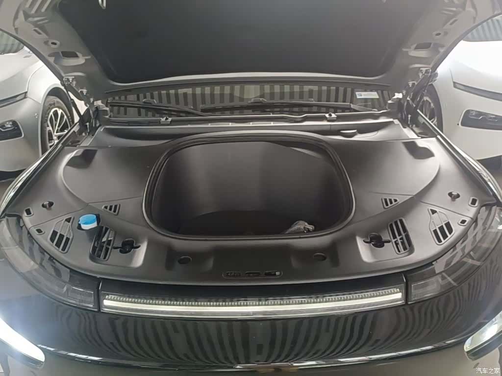 Xpeng P7, 2021 20