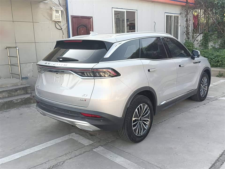 BAIC Beijing X7