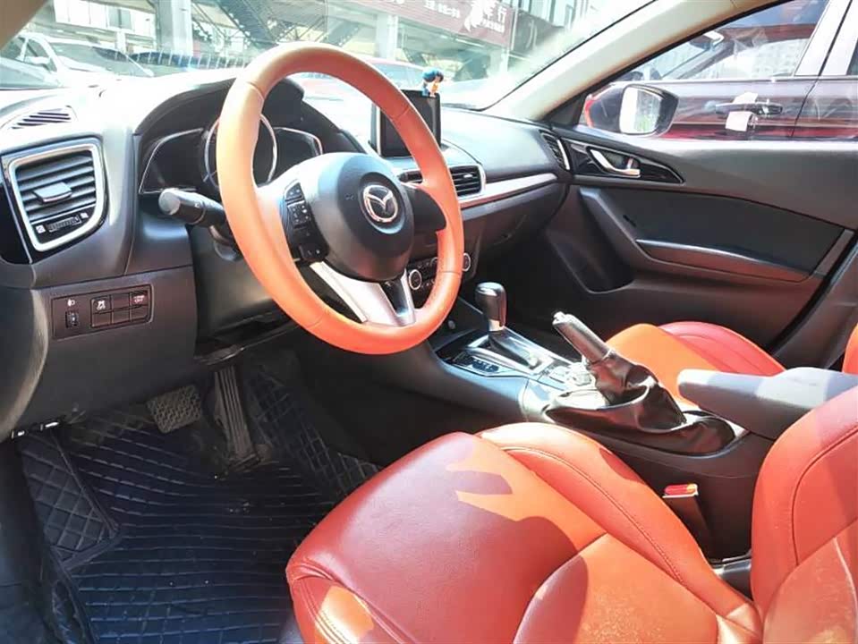Mazda 3 Angkesaila Mazda 3 Angkesaila