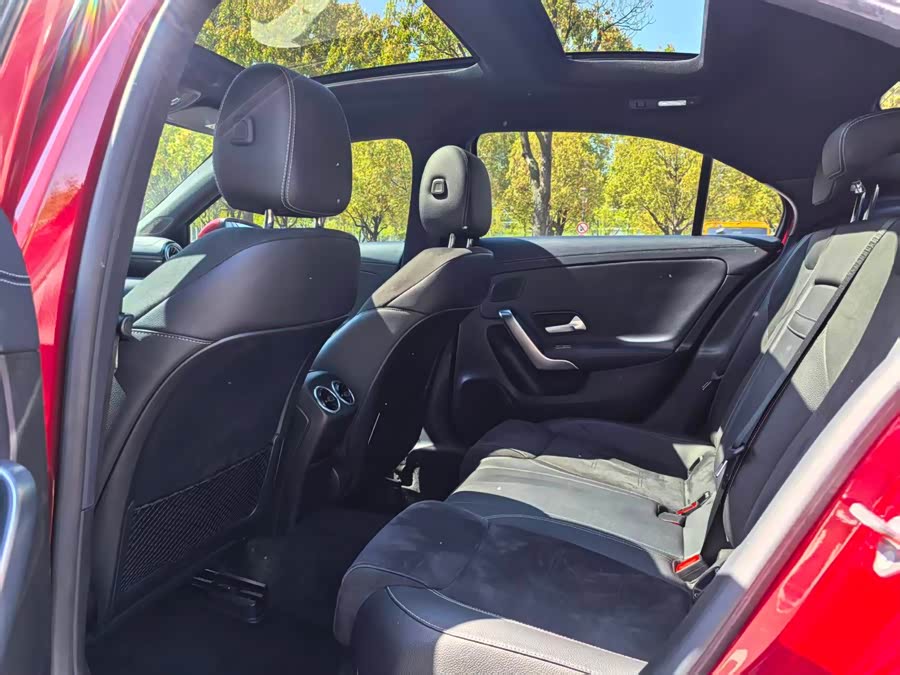 Mercedes-Benz A-Class 2020, фото 6