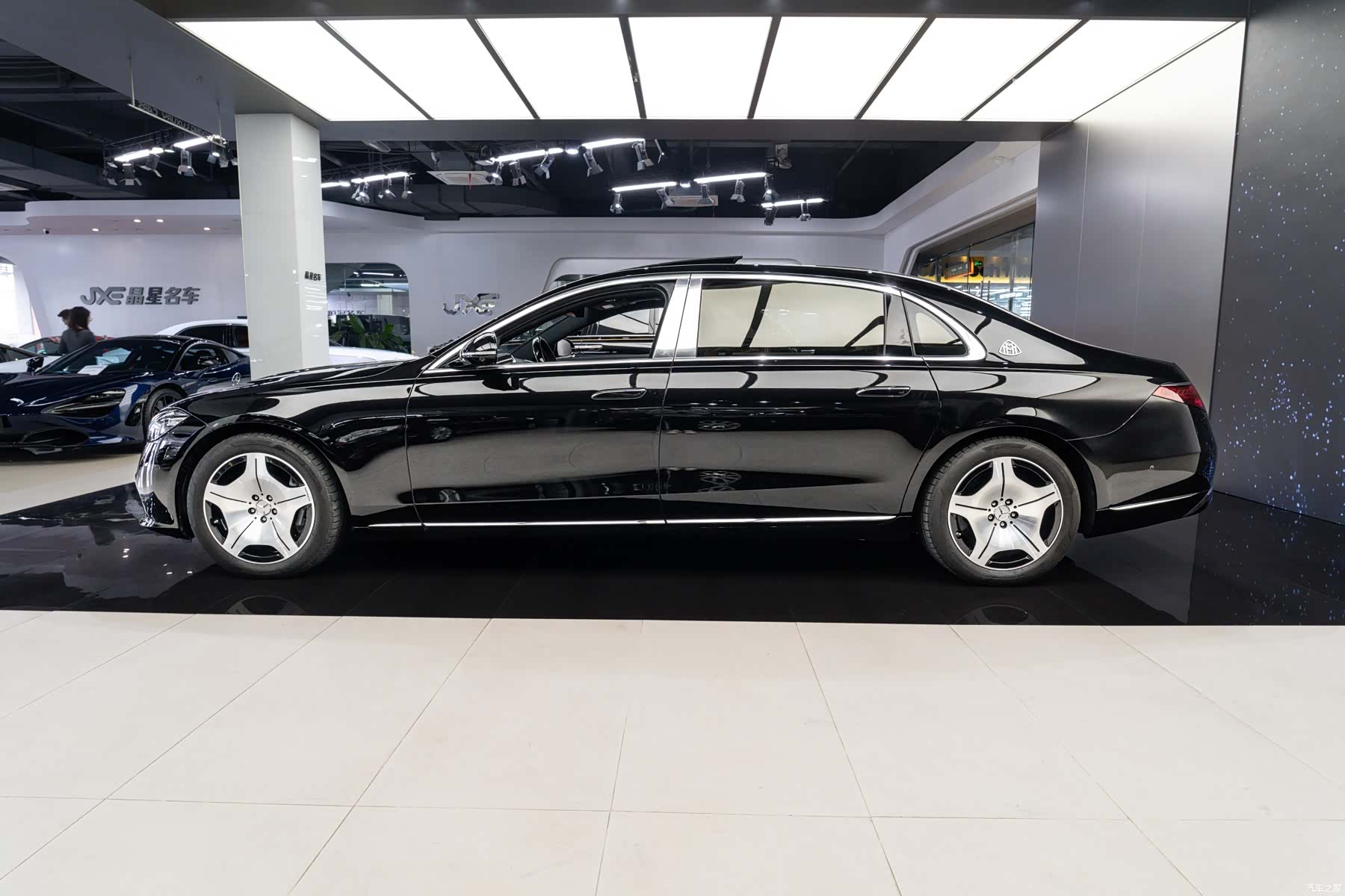 Maybach S-Class, 2024 12