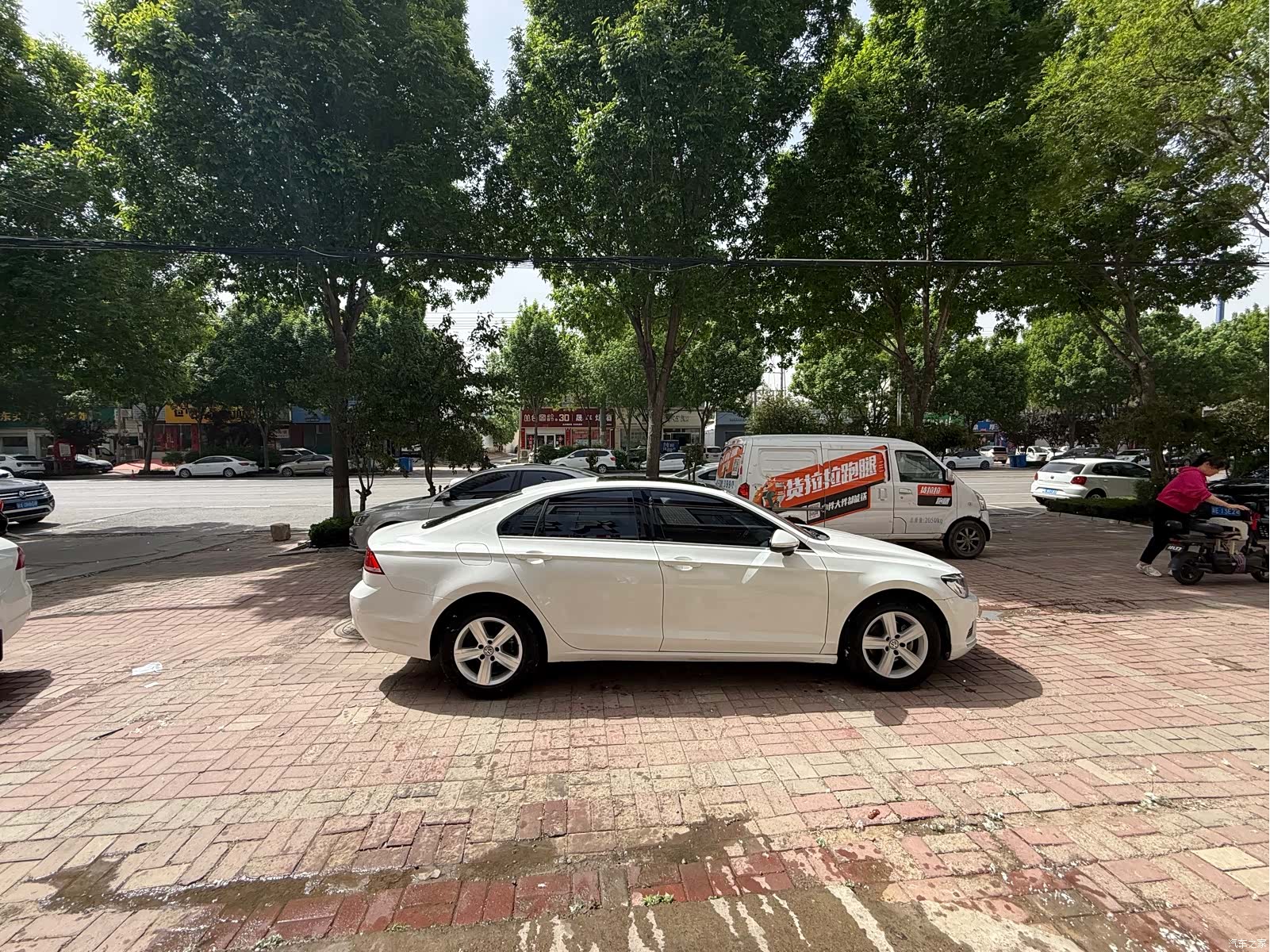 Volkswagen Lamando, 2018 9