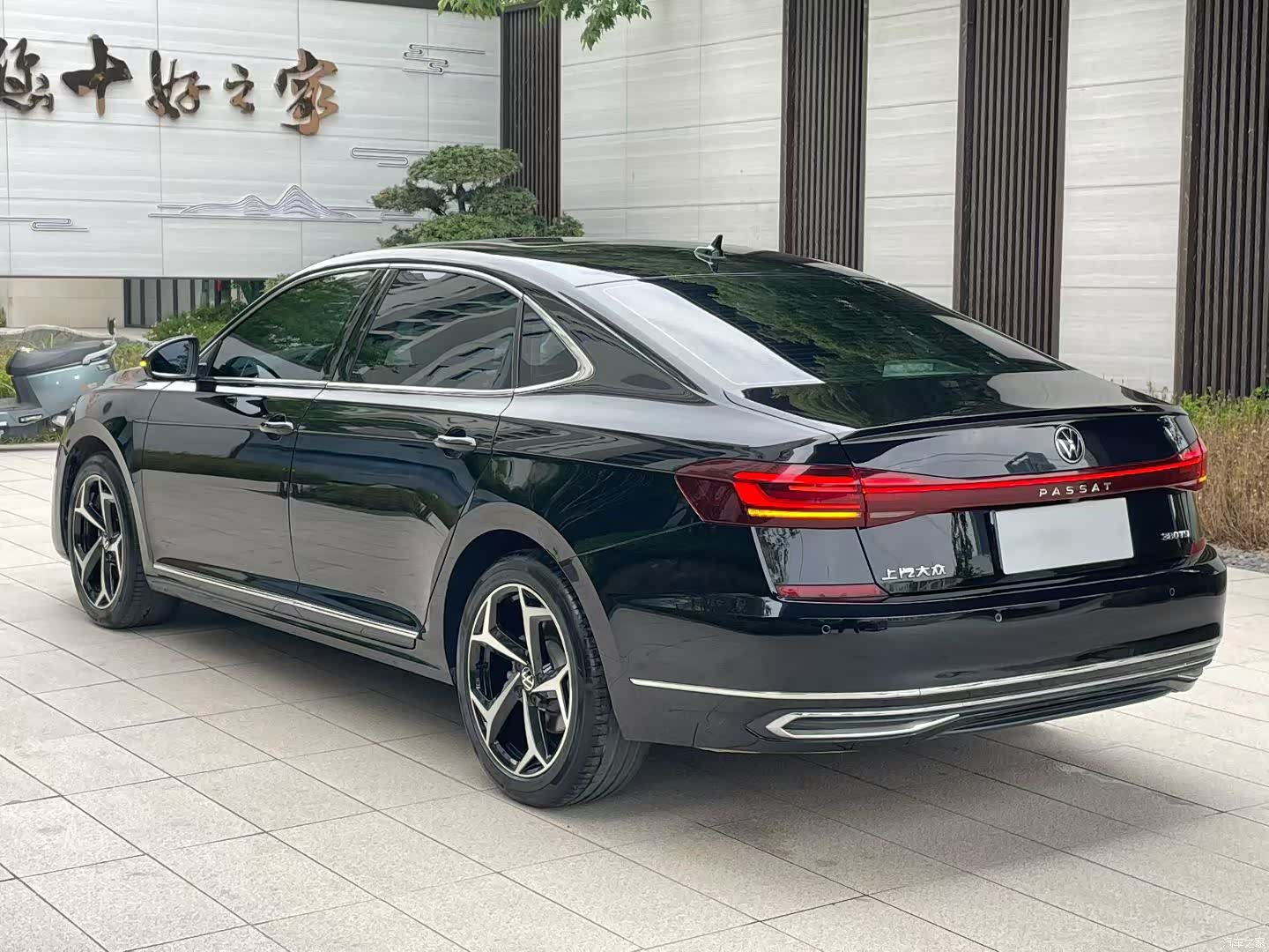 Volkswagen Passat, 2025 9