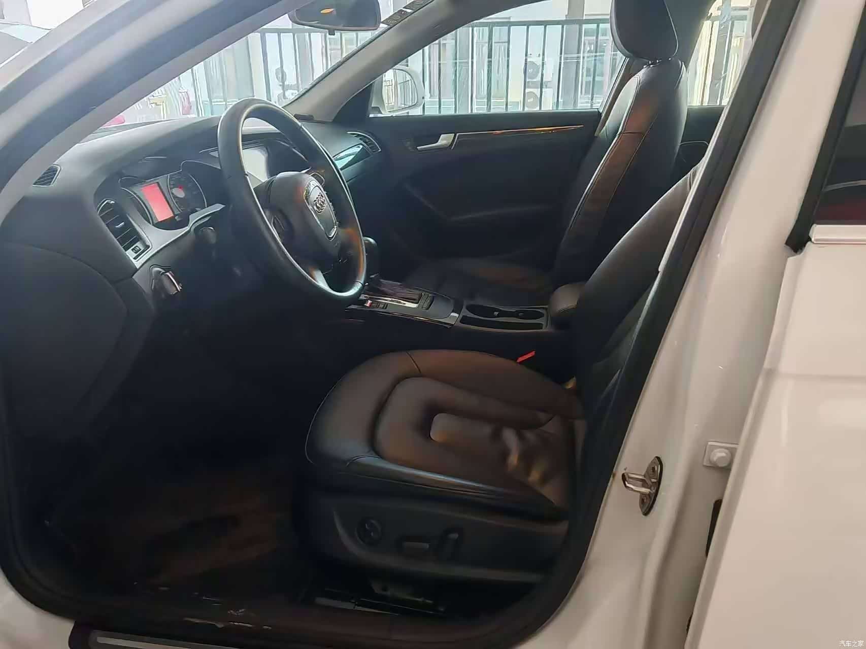 Audi A4L, 2012 4