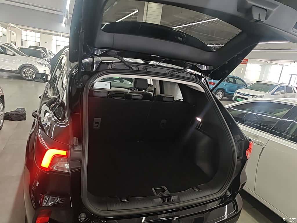 Ford Escape, 2022 19