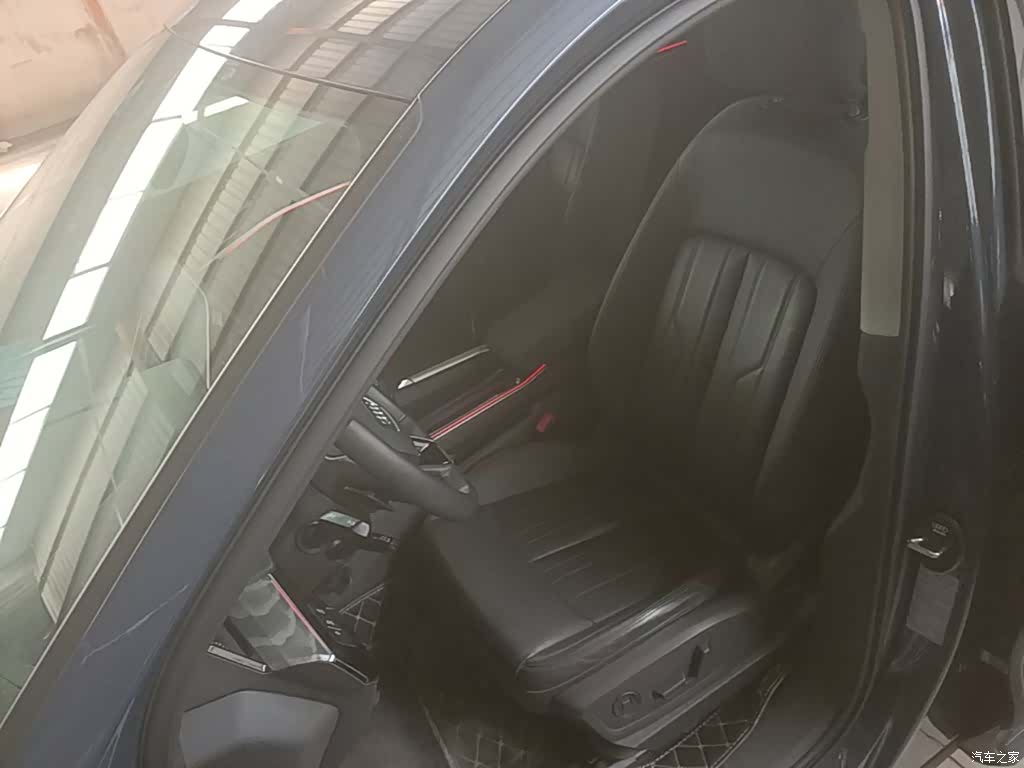 Audi e-tron, 2022 11