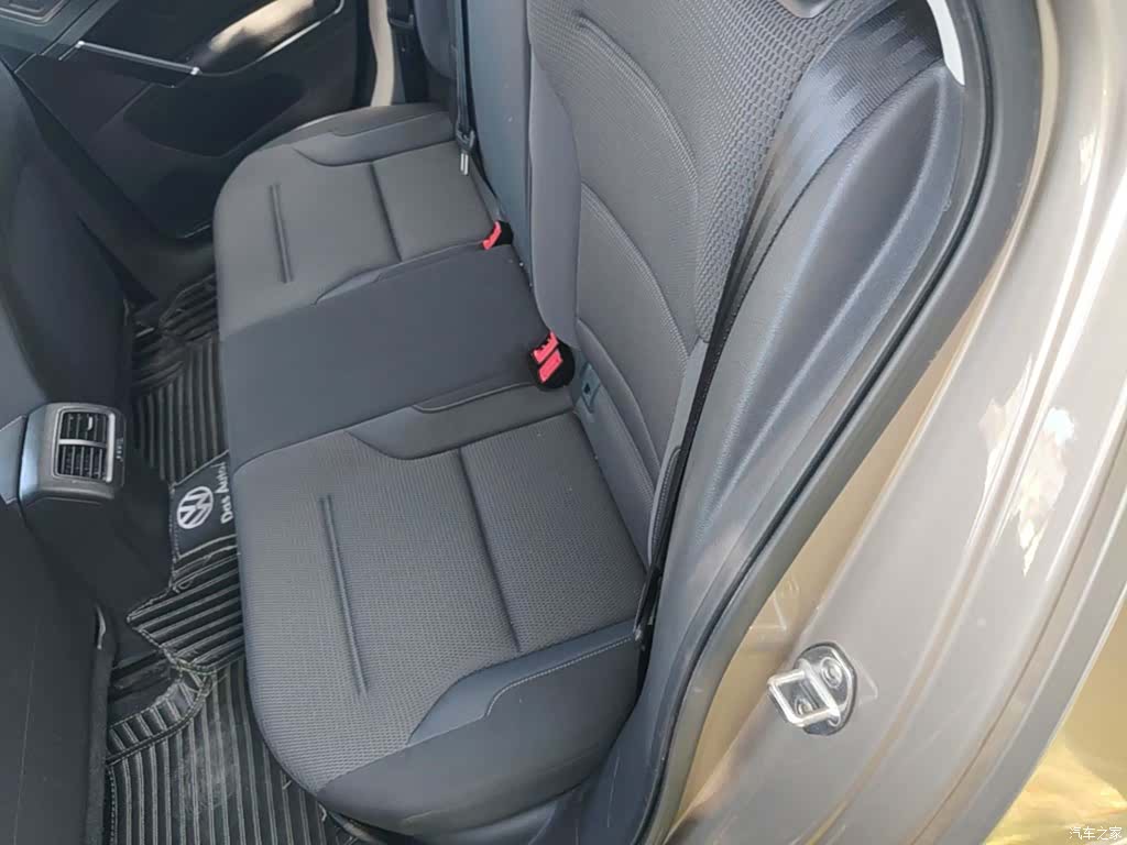 Volkswagen Golf, 2017 17