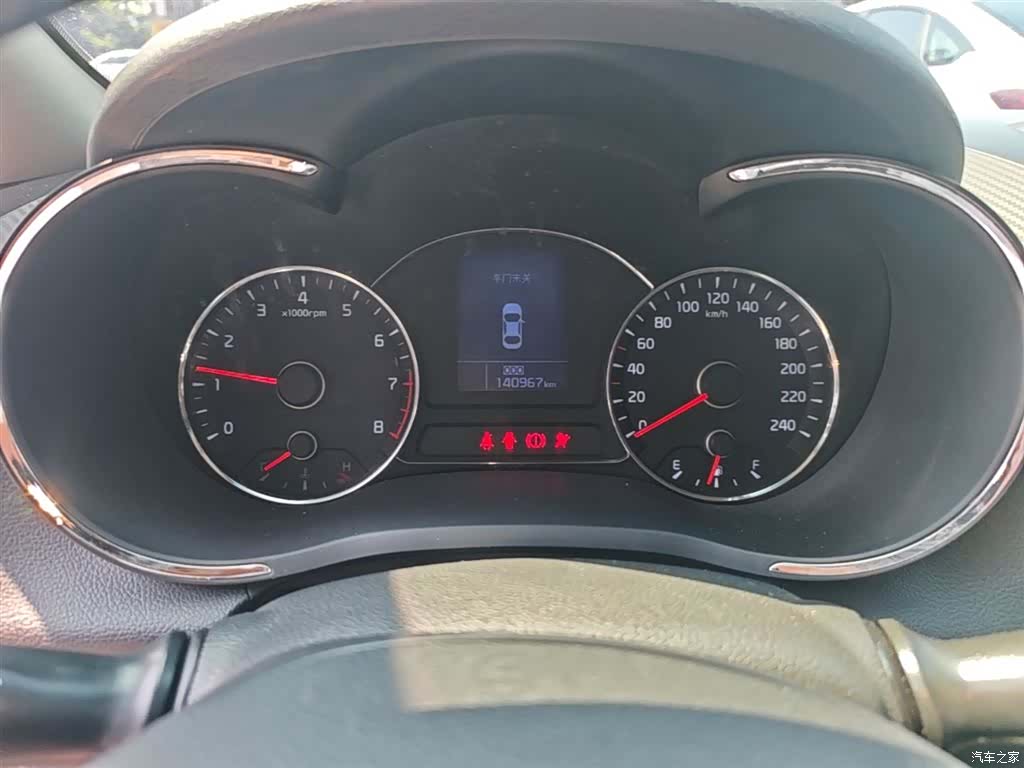 Kia K3, 2014 11