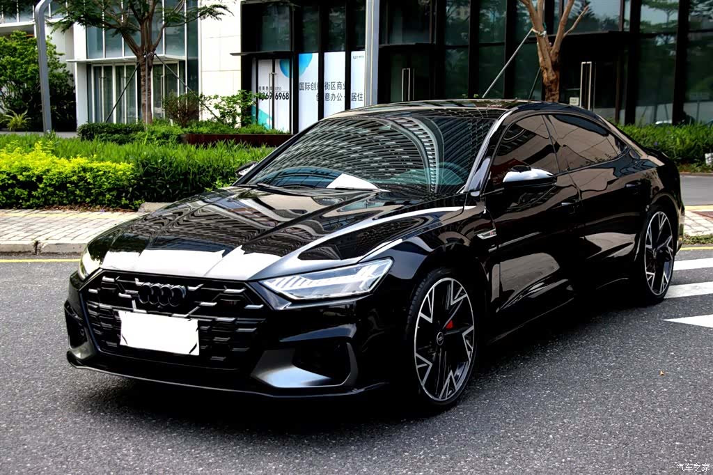 Audi A7L, 2024 1