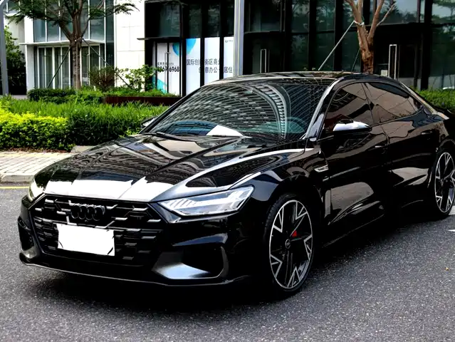 Audi A7L 2024 — купить из Китая под заказ
