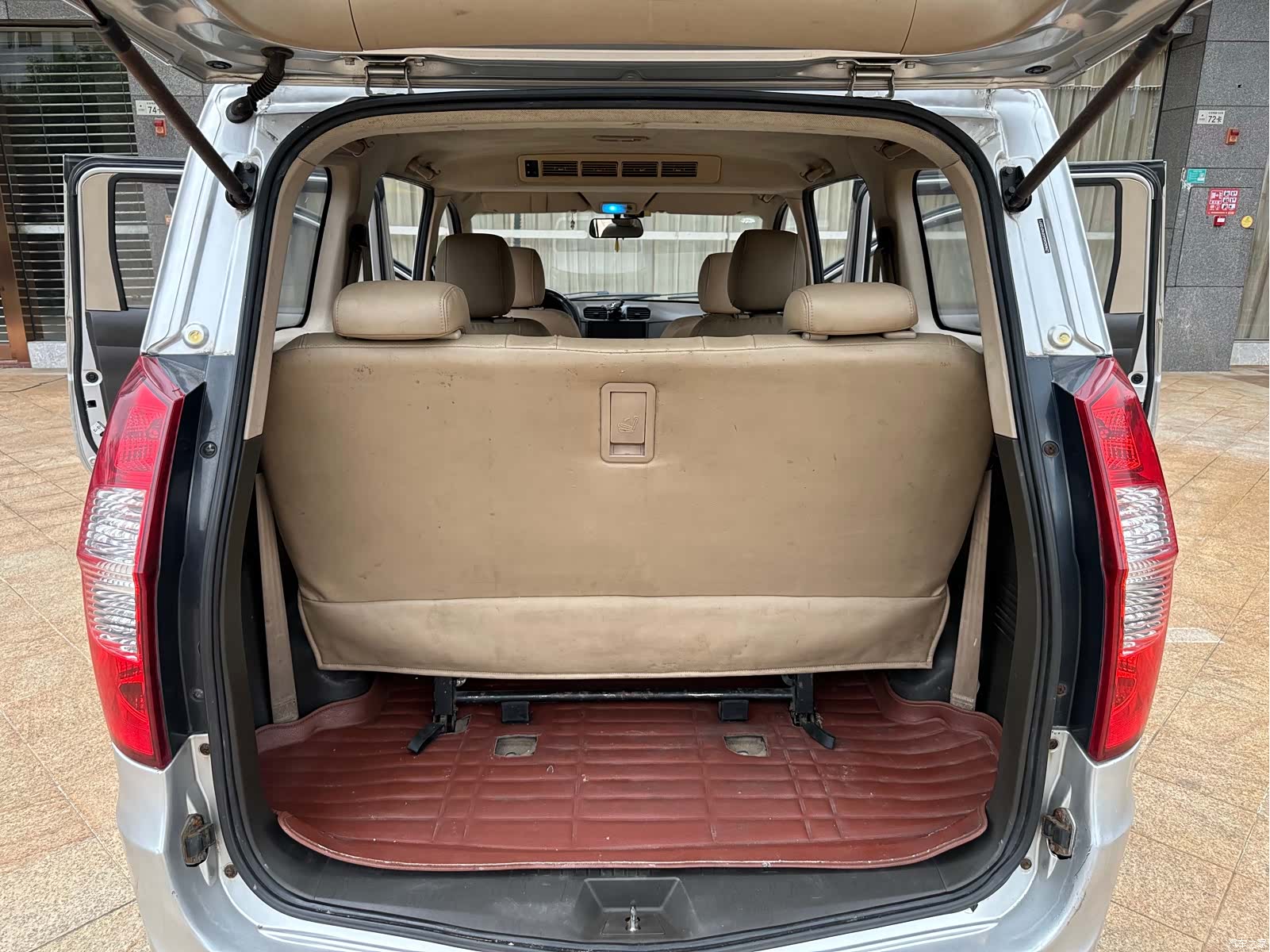 Wuling Hongguang, 2015 6