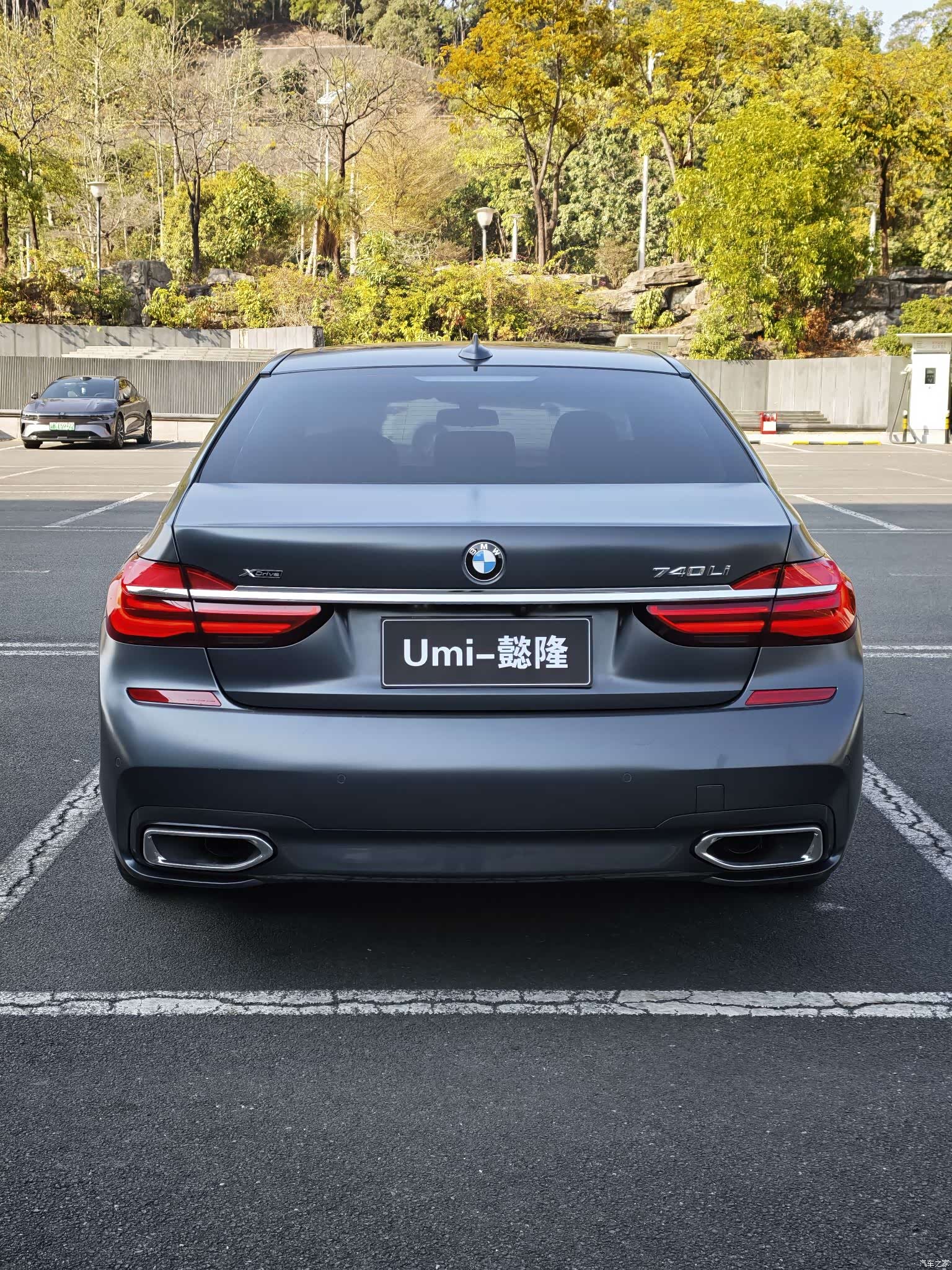 BMW 7 Series, 2018 все фото