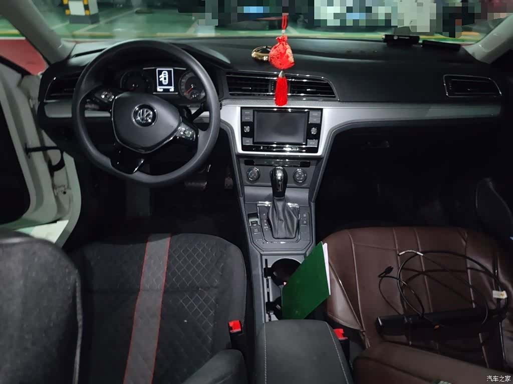 Volkswagen Lamando, 2020 13