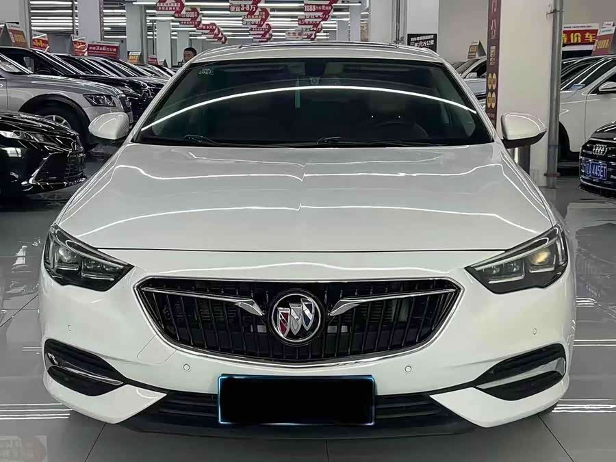 Buick Regal 2019, фото 2