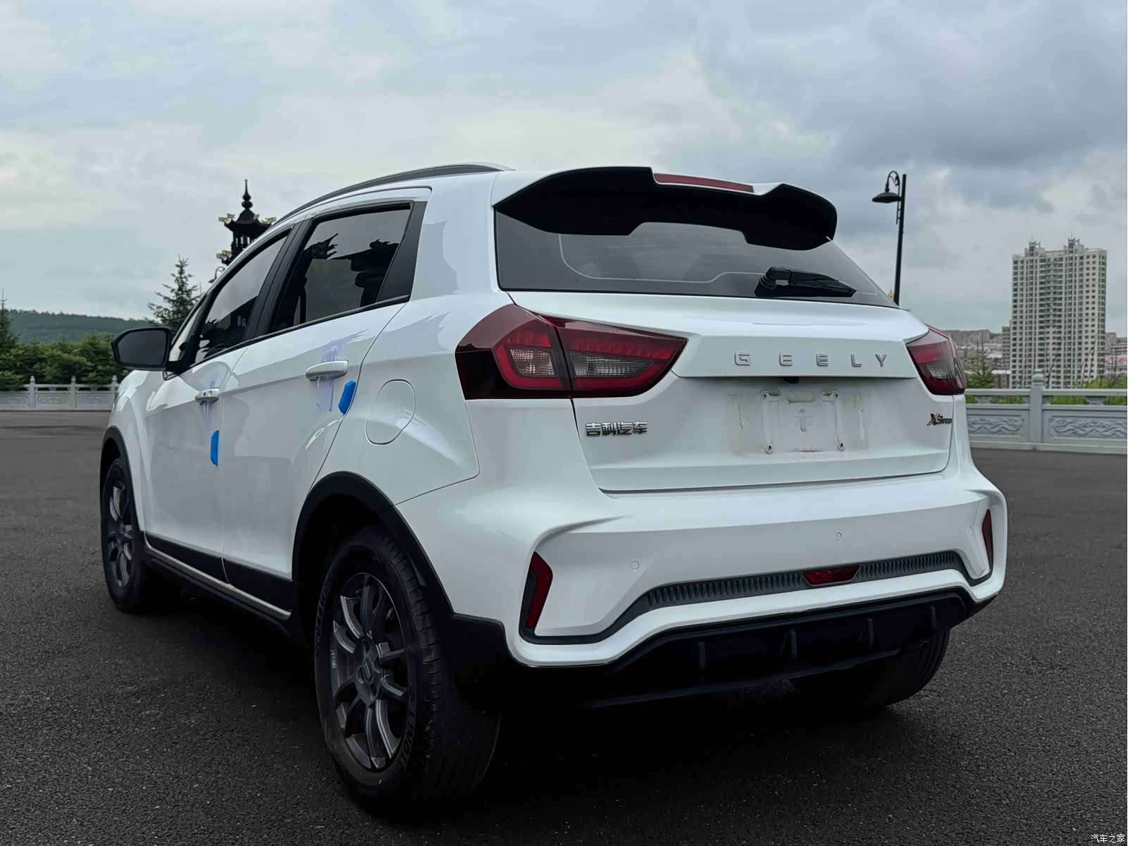 Geely X3, 2021 4