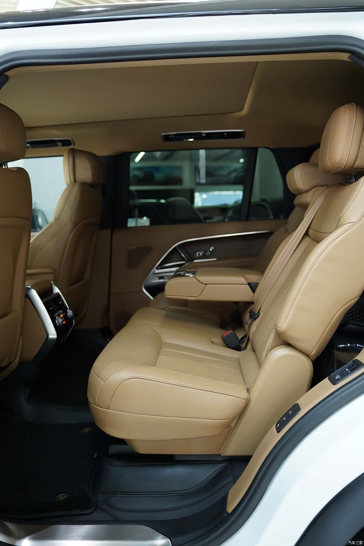 Land Rover Range Rover, 2024 12