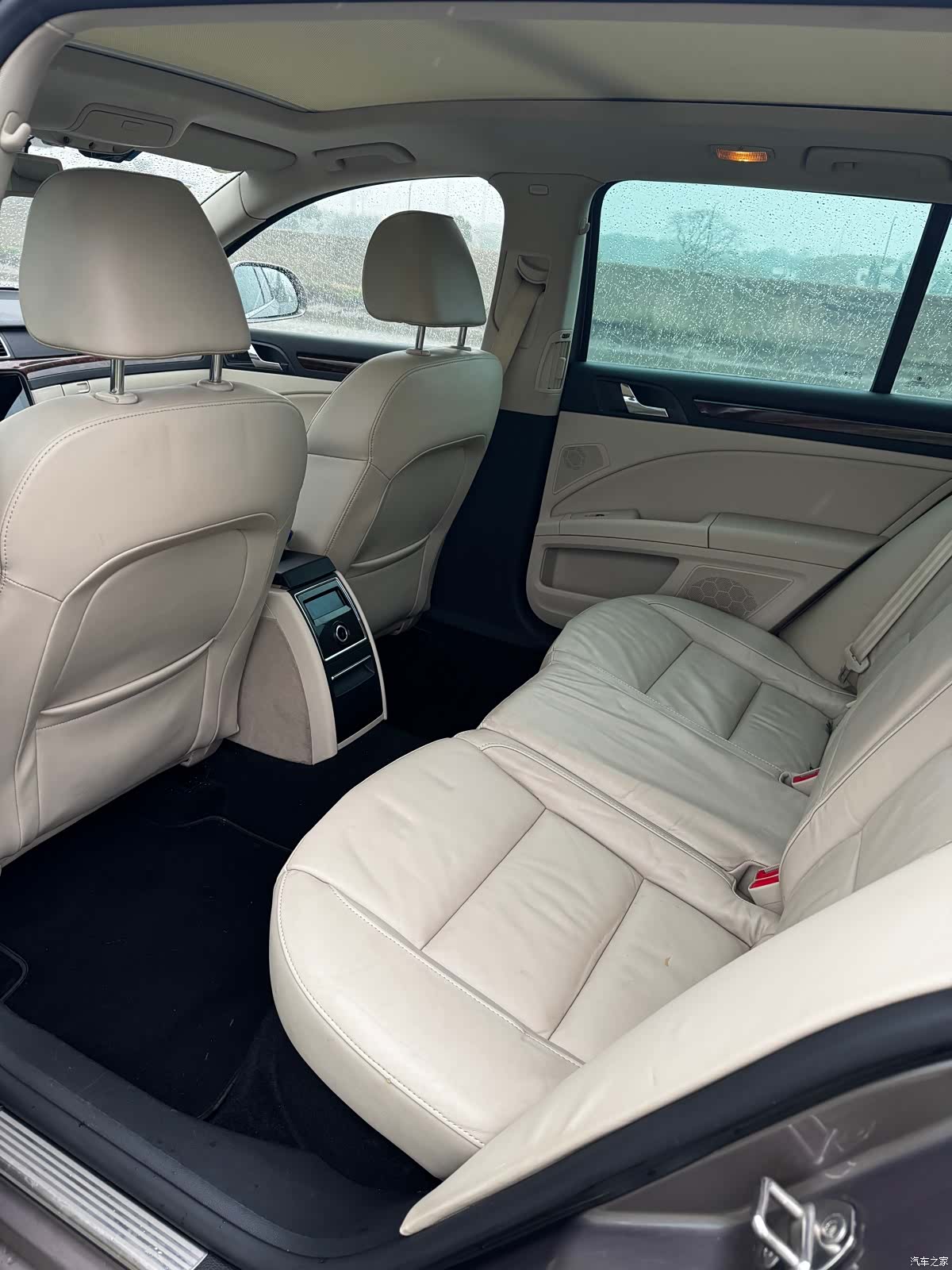 Skoda Superb, 2015 7