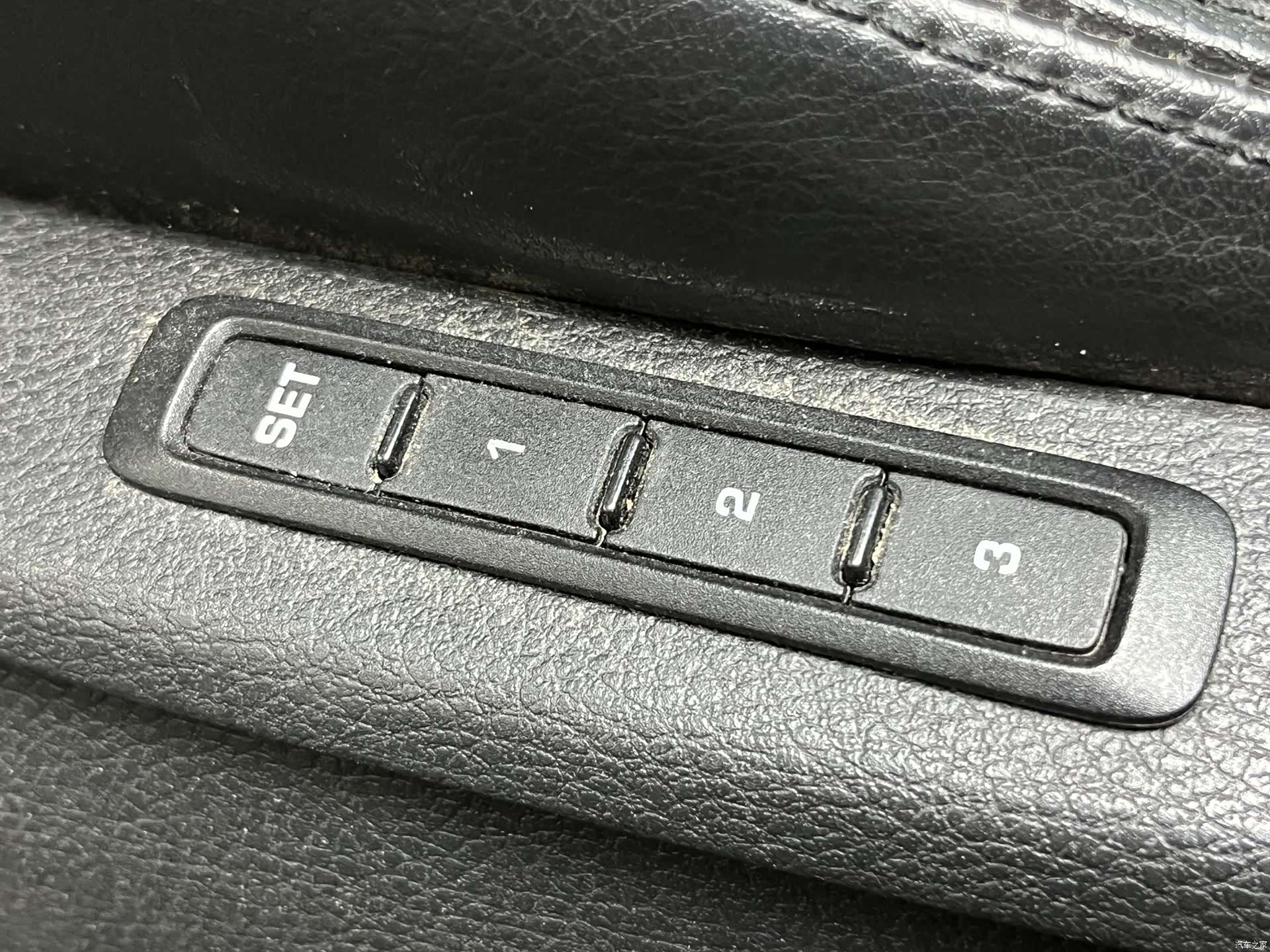 Volkswagen CC, 2011 18
