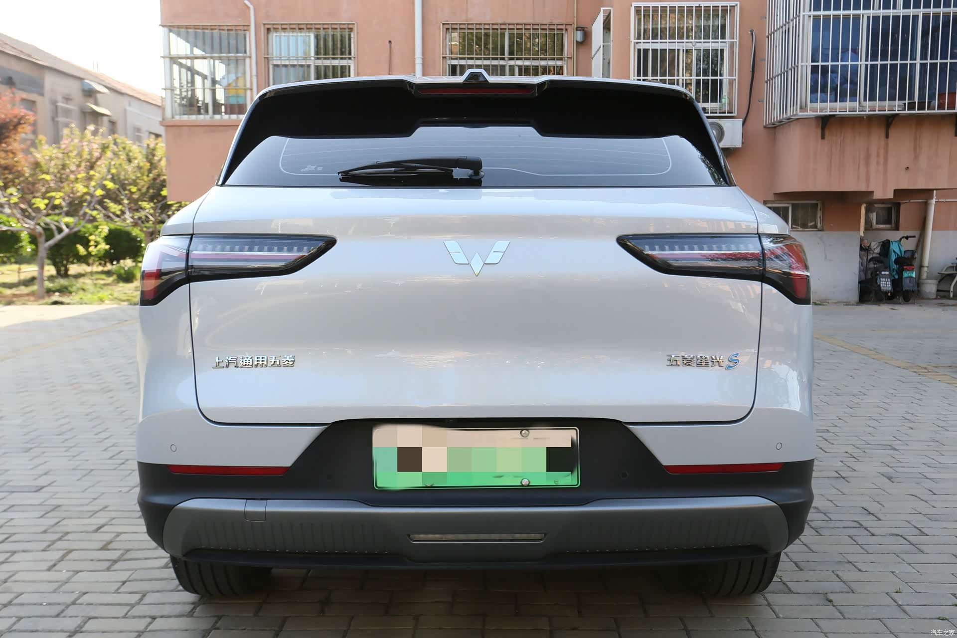 Wuling Starlight, 2024 4