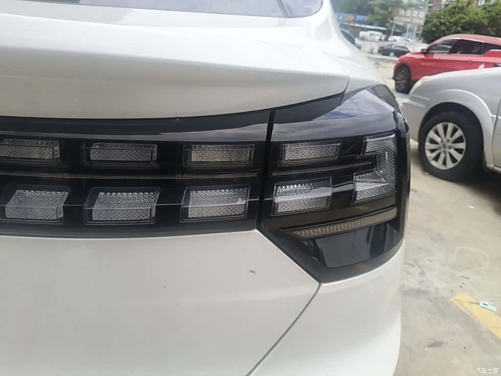 Lynk & Co 02, 2022 8