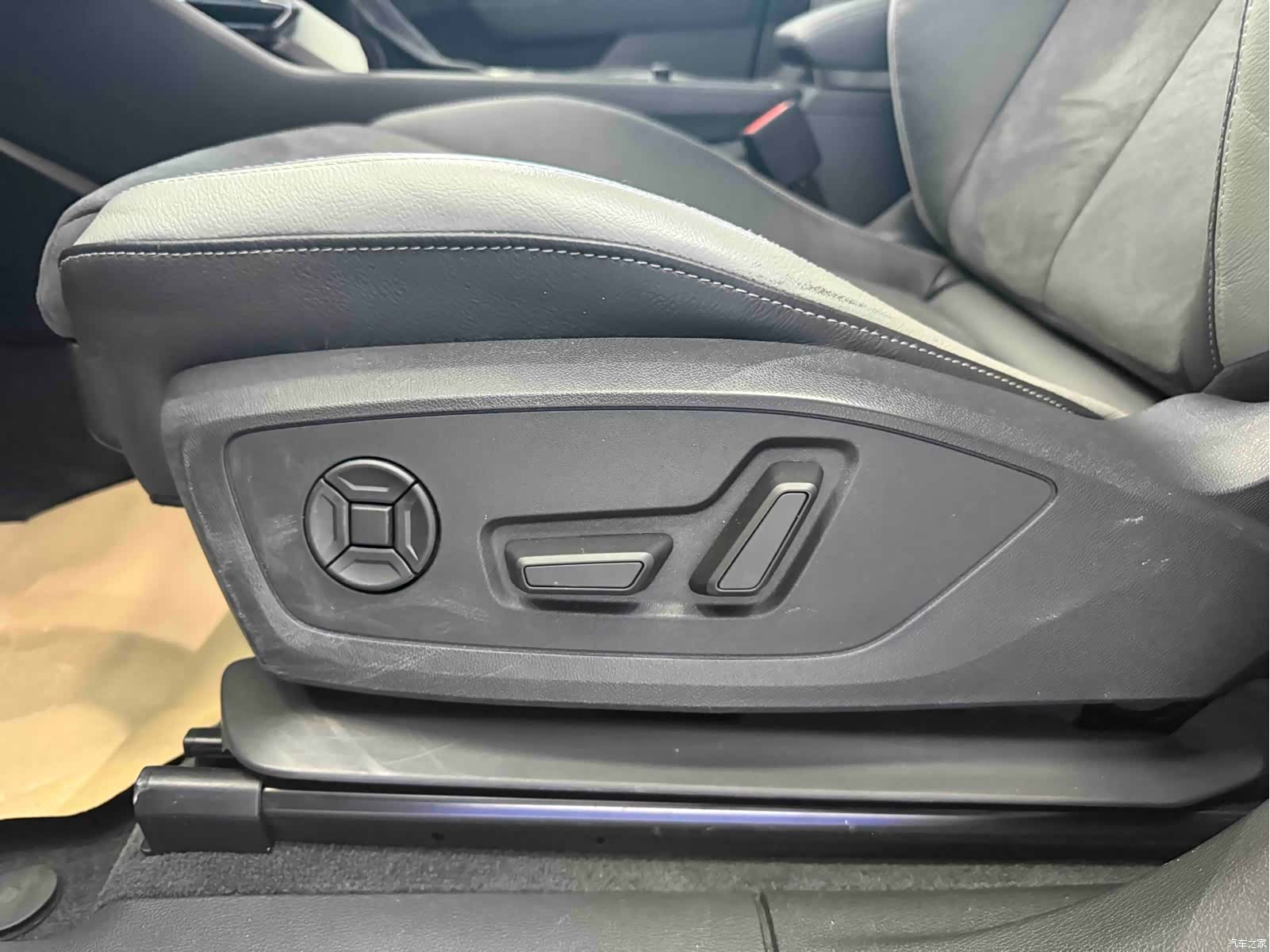 Audi Q3, 2023 17
