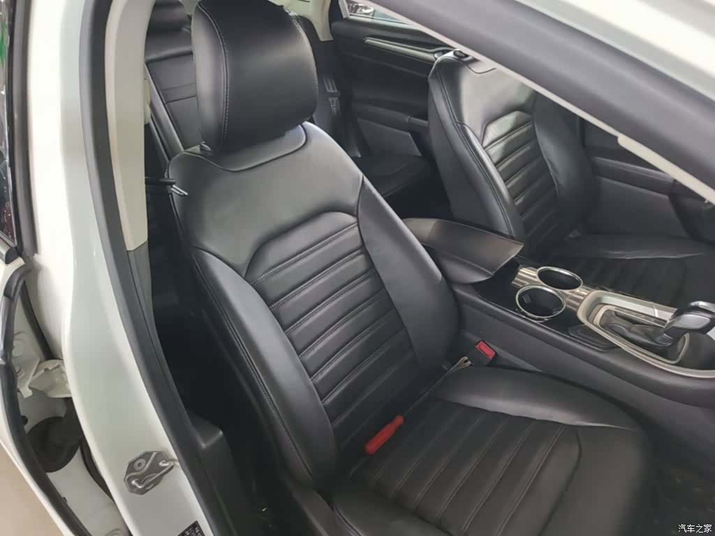 Ford Mondeo, 2015 25