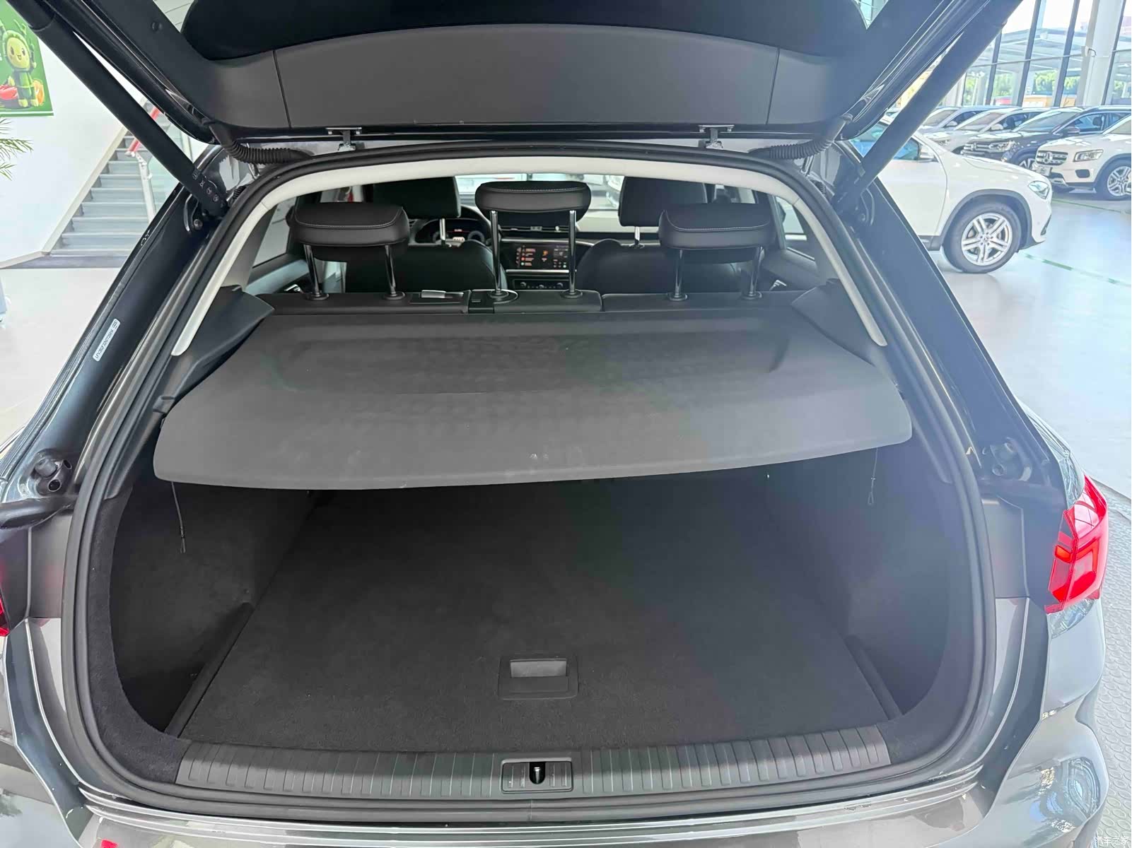 Audi Q3, 2023 14