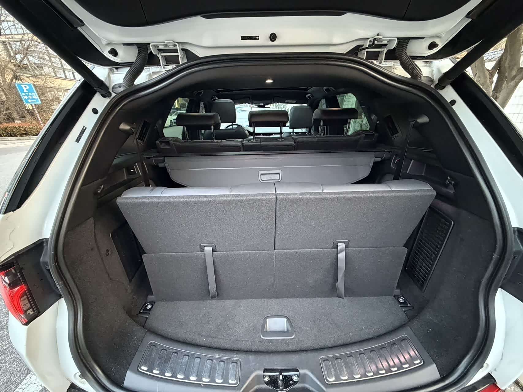 Land Rover Discovery, 2020 12